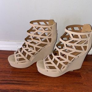NWT Charlotte Russe Wedges